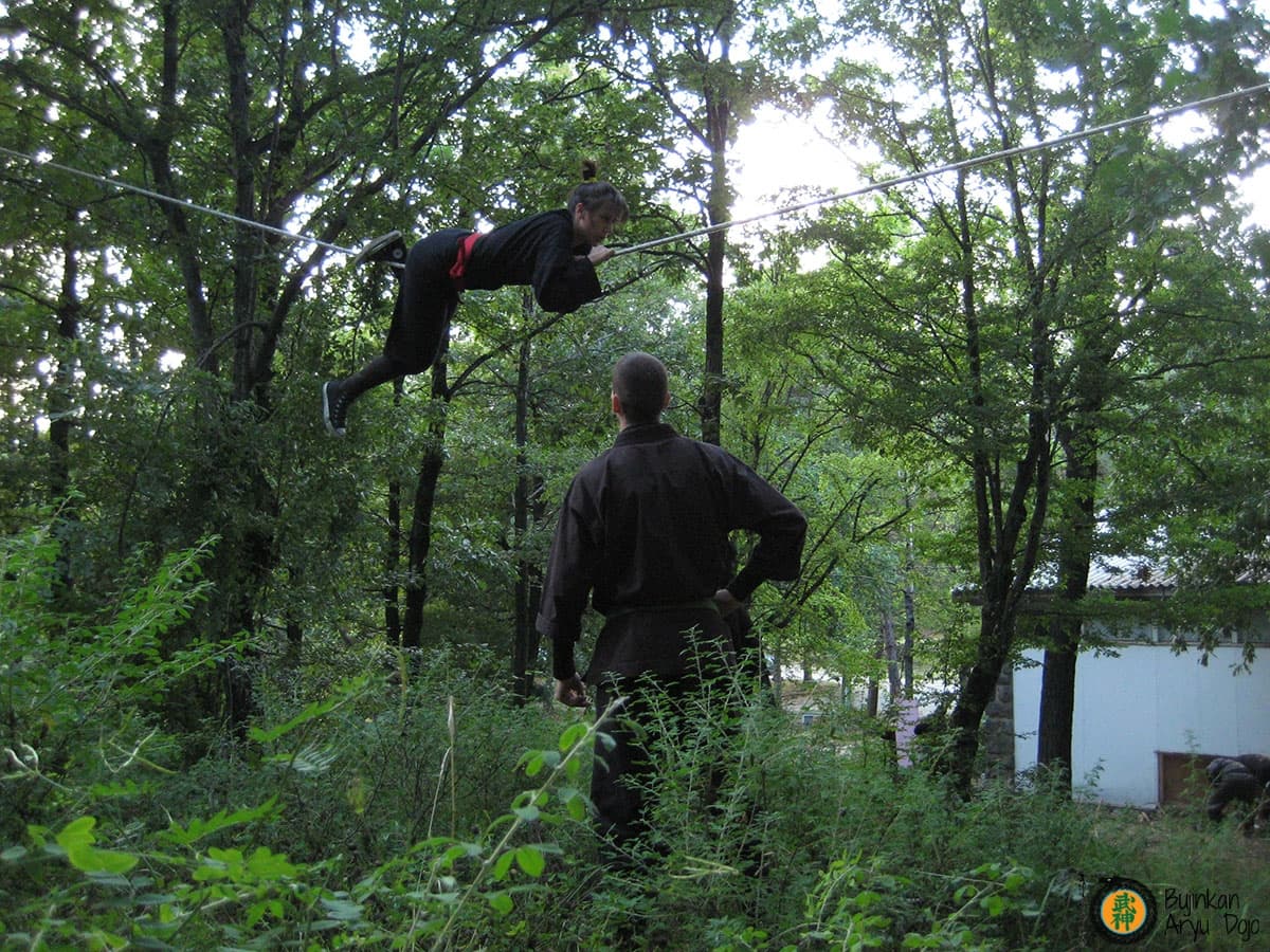 Bujinkan Aryu Dojo - Traditionell Ninjutsu Kampsport Träning 4
