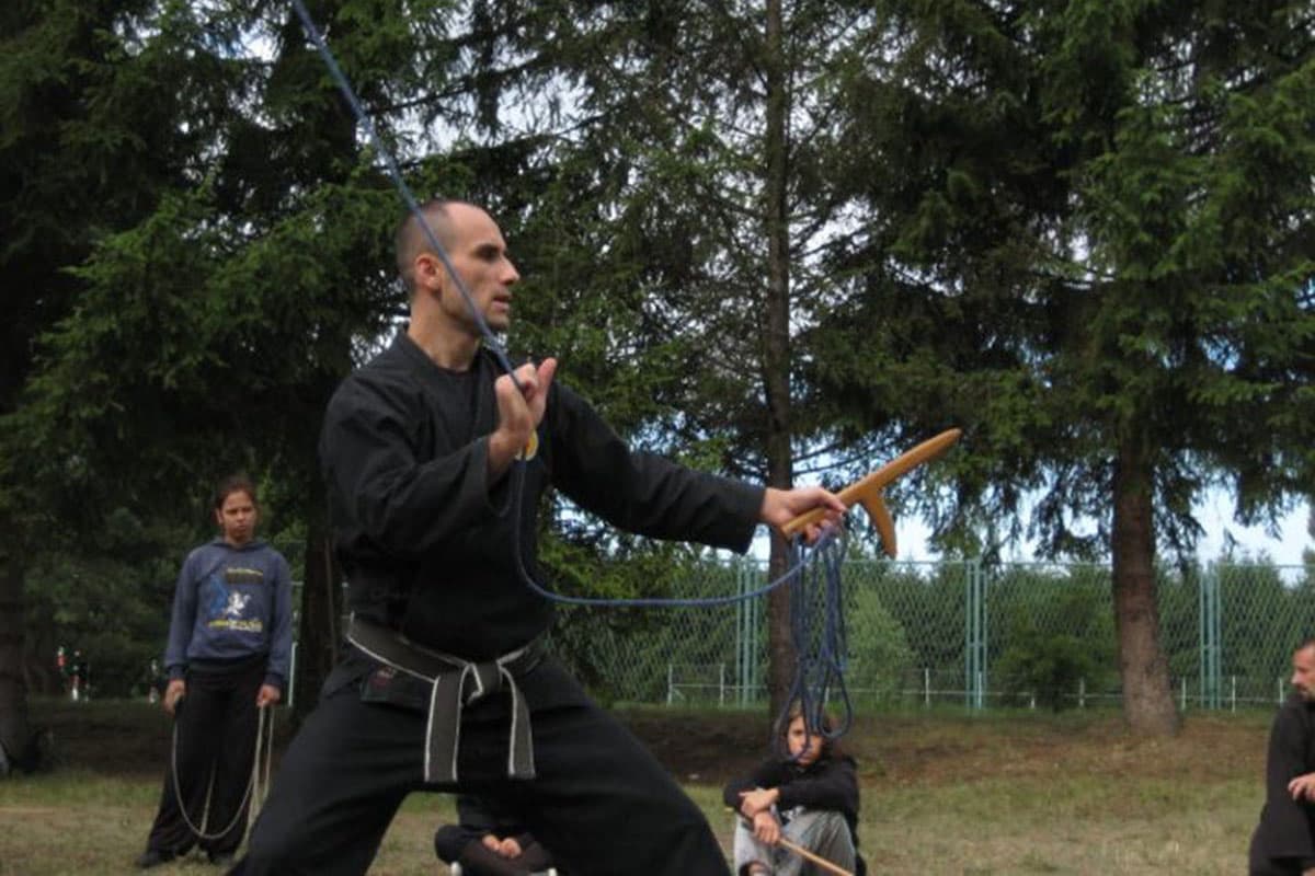 Välkommen till Bujinkan Aryu Dojo - Traditionell Ninjutsu Träning 8